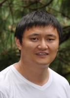 孔　宁 照片