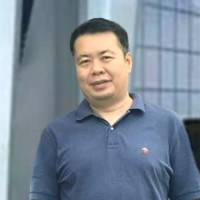 慈立杰 照片