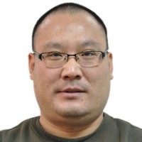 陈凡国 照片
