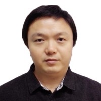 陆刚 照片