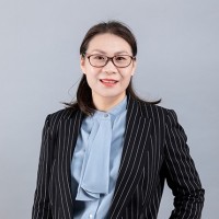 王霞 照片