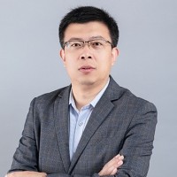 钟耀华 照片