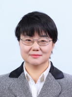 李　平 照片