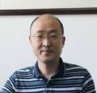 唐华 照片