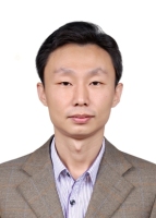 李洪波 照片