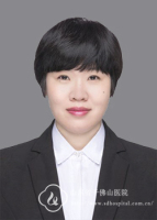 张莹 照片