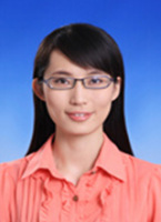 李颖 照片