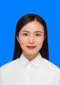 崔蓝月 照片