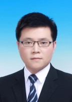 连　勇 照片