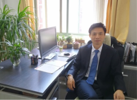葛圣松 照片