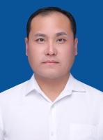 侯艳辉 照片