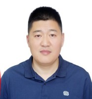 刘锋 照片