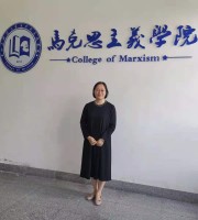 李岩 照片