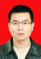 李润之 照片