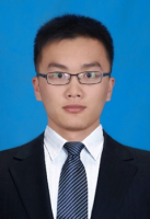 孟坤 照片