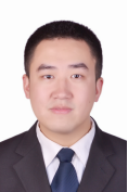 邱旭 照片