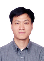 王忠卫 照片