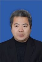 王新赠 照片