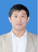 王新震 照片