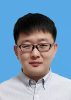 王群 照片