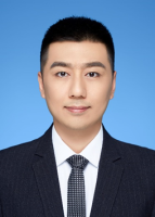 魏照坤 照片