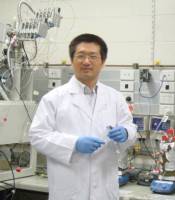 肖新峰 照片