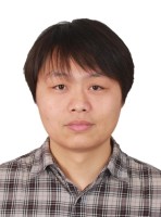 易俊 照片