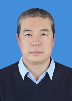 战玉宝 照片