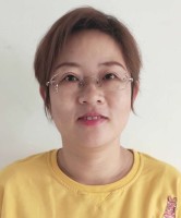 陈芸 照片