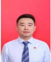 刘兴华 照片