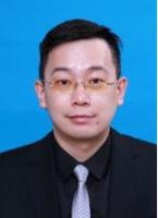 李隆浩 照片