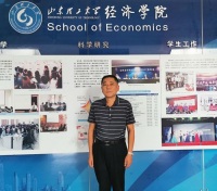周锐 照片