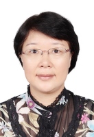 唐　英 照片