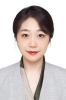 黄悦 照片