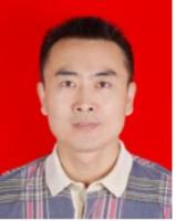 贾鹏 照片