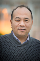 刘鹏 照片