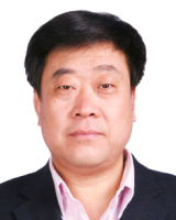 骆洪义 照片