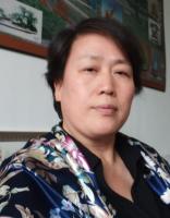 孙霞 照片