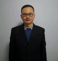 申红利 照片