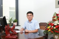 杨国栋 照片