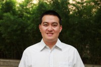 杨龙 照片