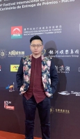张阳 照片