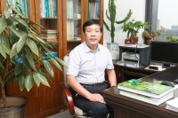 赵世杰 照片