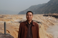 陈正华 照片