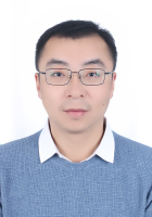 王旭 照片