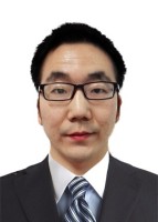 刘文龙 照片