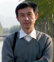 万平 照片