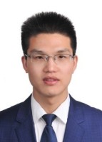 万海鹏 照片