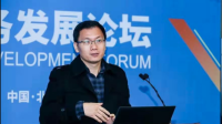 张首文 照片