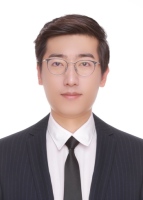 葛驰汝 照片